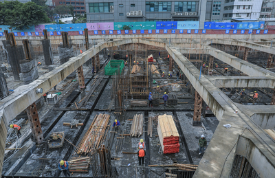 寶安區(qū)人民醫(yī)院二期項(xiàng)目喜傳捷報(bào)，主體樓棟地下室順利封頂